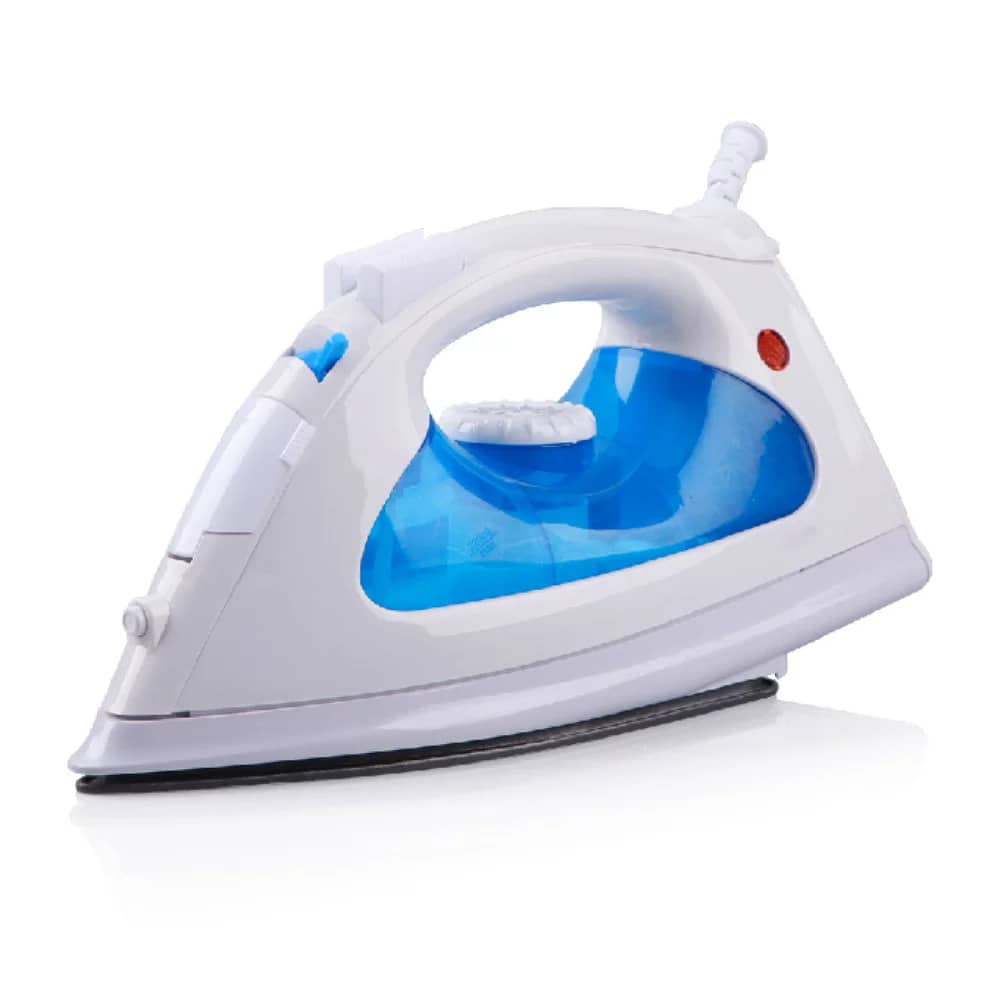 fer-a-repasser-vapeur-raf-r1105-blanc-bleu-mbectemi-market Fer à repasser électrique à vapeur RAF R.1105 blanc et bleu à côté de son emballage cartonné sur fond de dressing