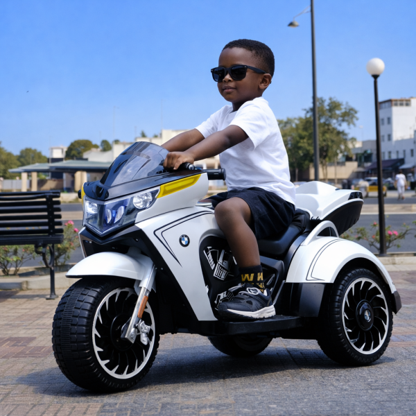 MOTO ÉLECTRIQUE ENFANT 3 ROUES – PUISSANCE, STYLE ET SÉCURITÉ