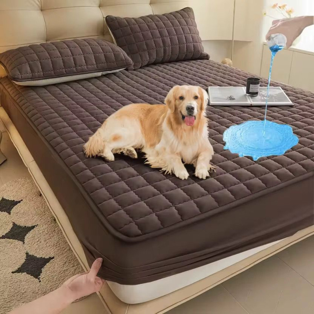 Protège-matelas imperméable et matelassé Marron Chocolat (160x200 cm)