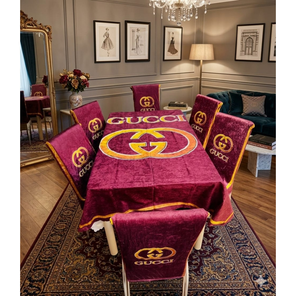 Ensemble de linge de table style prestige nappe et 6 housses de chaise bordeaux velours monogramme Ensemble de linge de table style prestige nappe et 6 housses de chaise bordeaux velours monogramme