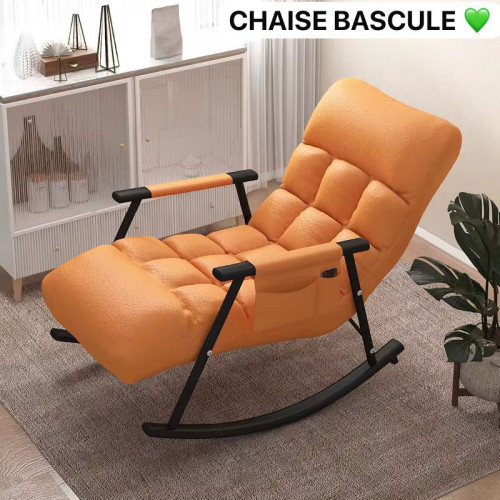 chaise-bascule-relaxante-orange-design Fauteuil à bascule relaxant orange avec rembourrage épais et structure en métal noir sur un tapis de salon.