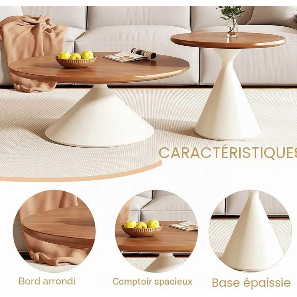 Deux tables basses rondes de tailles différentes avec plateau en bois clair et pied central évasé blanc sur un tapis