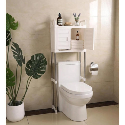 etagere-rangement-au-dessus-des-toilettes-blanc-chrome-50-cm Étagère de rangement blanche et chrome avec placard installée au-dessus des toilettes dans une salle de bain moderne.